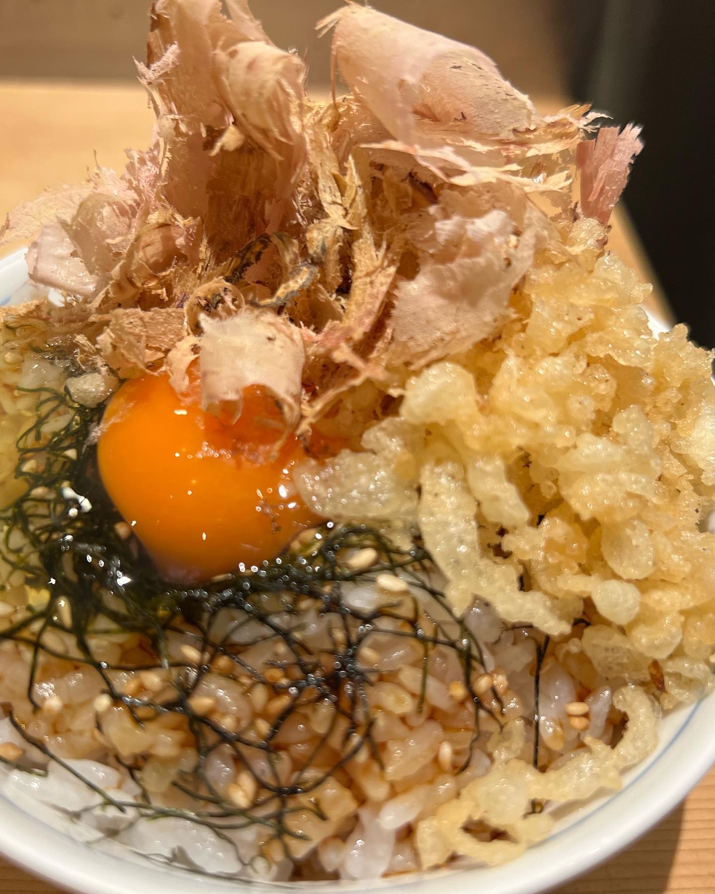 天ぷら屋のTKG

削りたてのカツオ節で食べると

ものすごく美味しいですよ♪